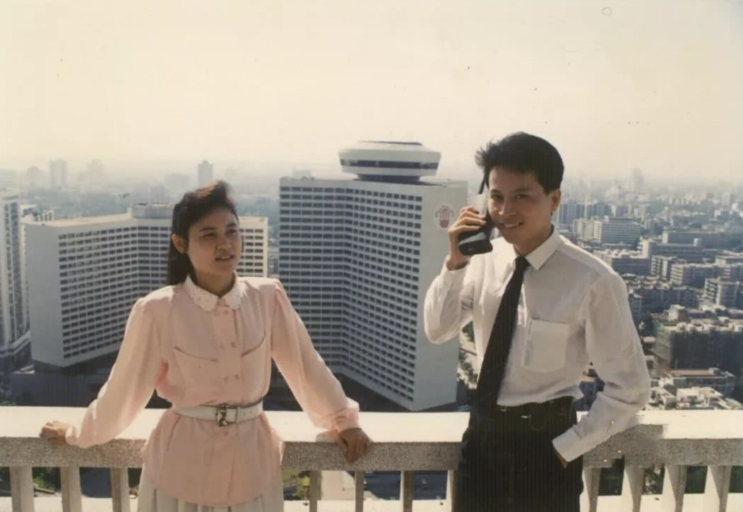 中国第一个办理11位手机号的人,中国第1位办理手机号的人