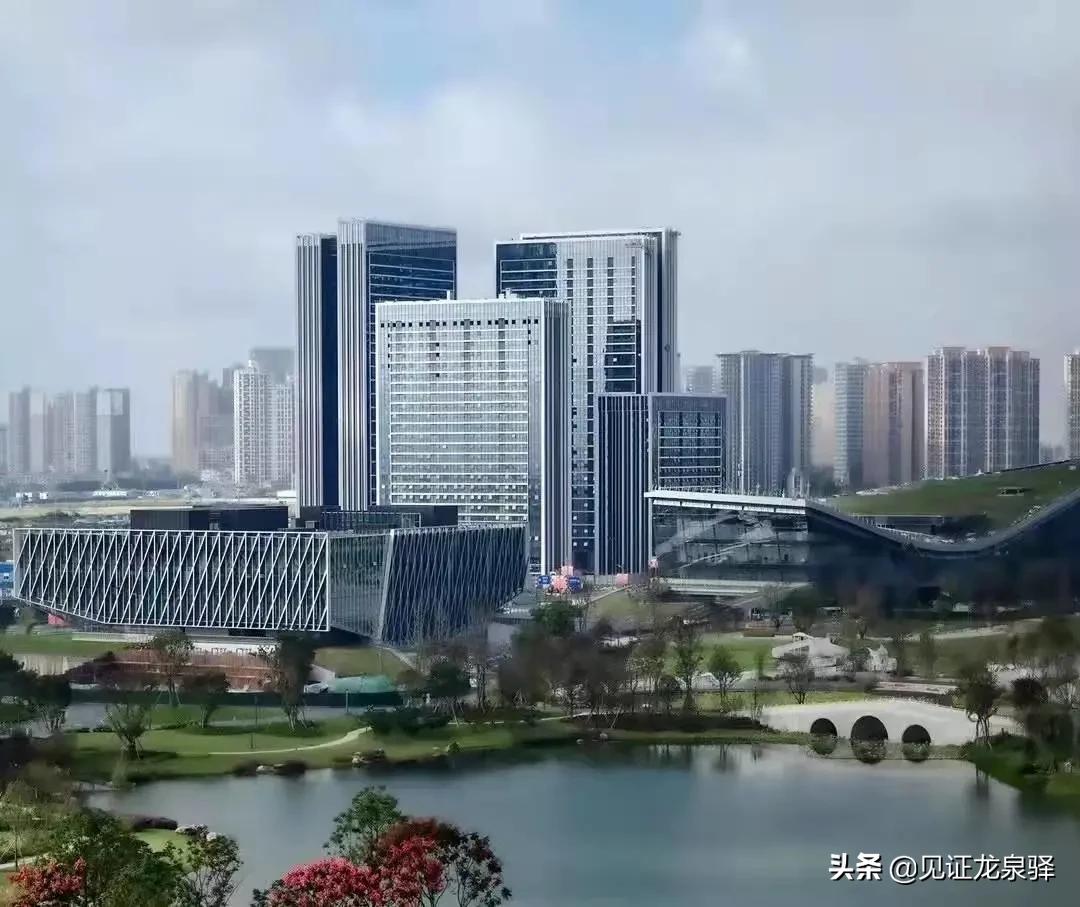 借赛兴城成都之东，东安新城正在崛起！