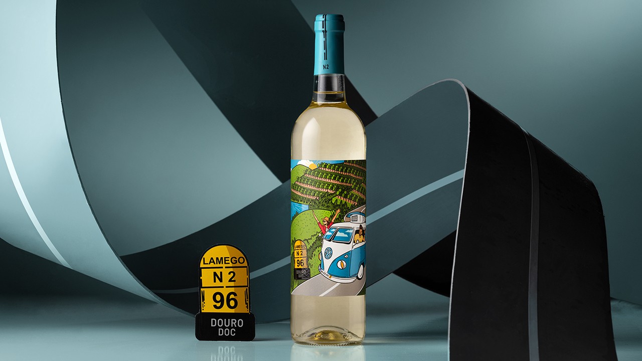 深圳红酒包装设计,背包款的酒