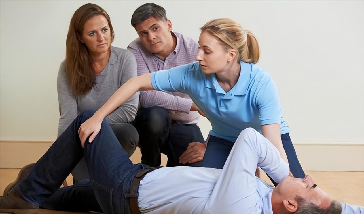 痰瘀阻络型中风偏瘫吃什么中成药,治疗脑卒中的方子