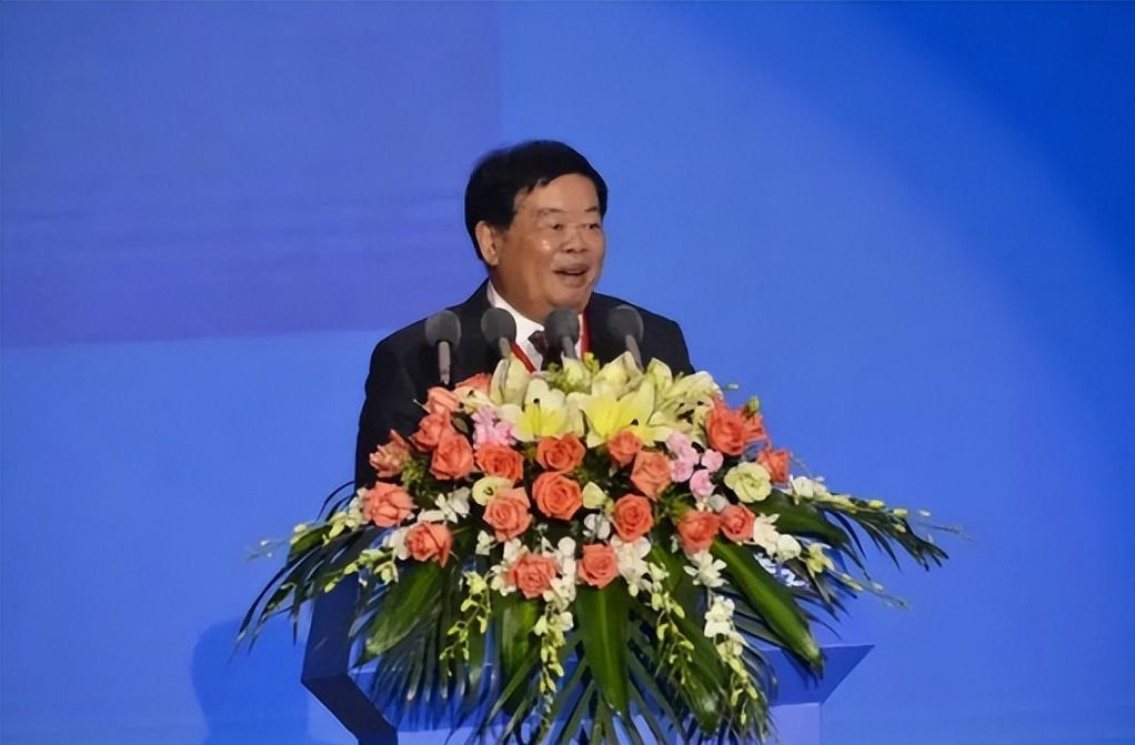 福耀玻璃集团经营模式,福耀玻璃集团发展前景