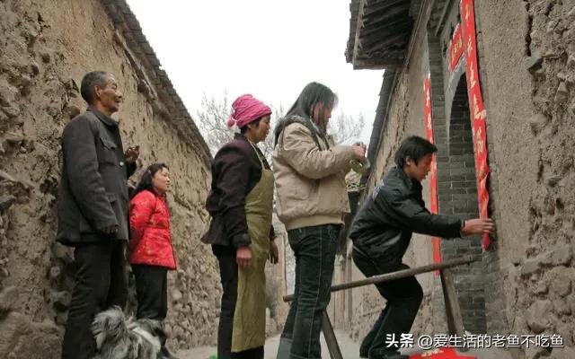 写春联教学视频,写春联