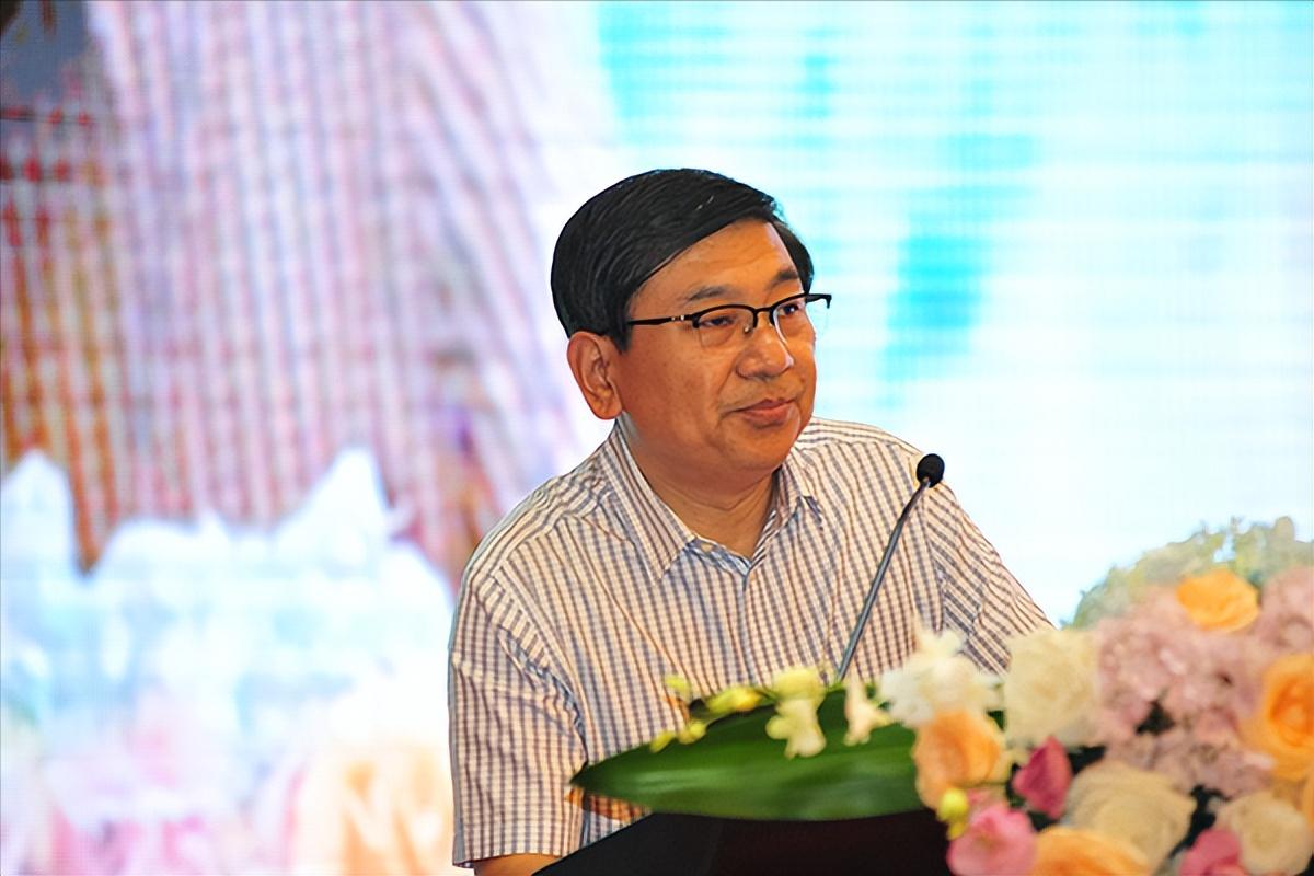 “面粉大王”丹志民，白手起家身价48亿，掌舵千亿面粉龙头企业