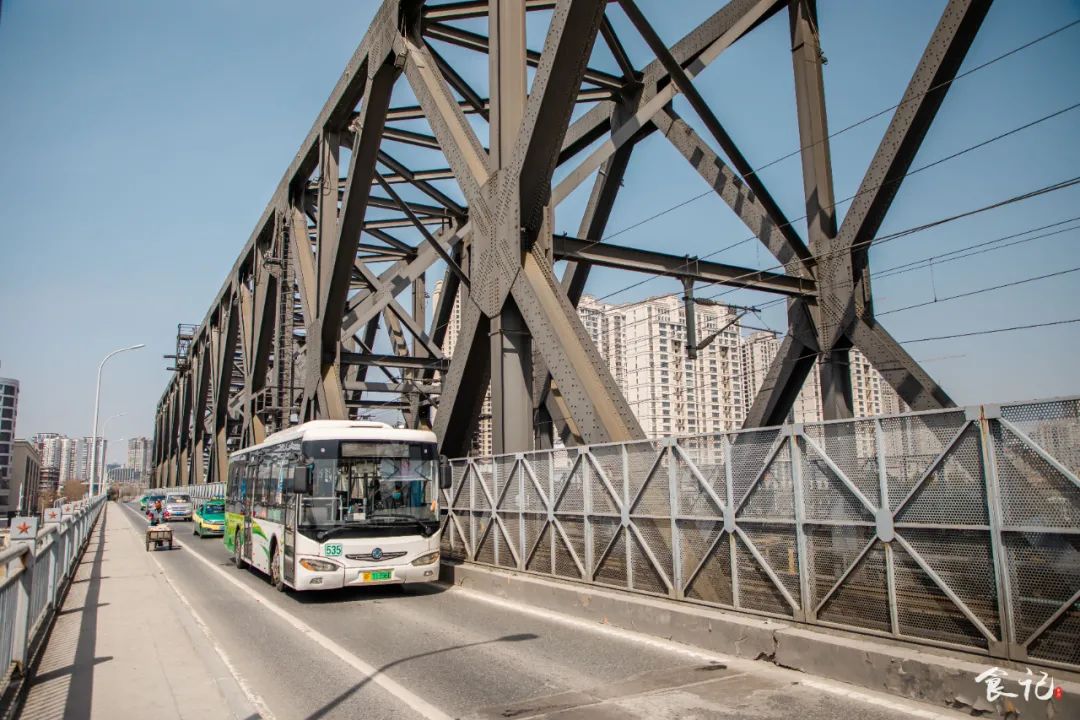 这座桥有超过400年的历史,襄阳的第一座桥