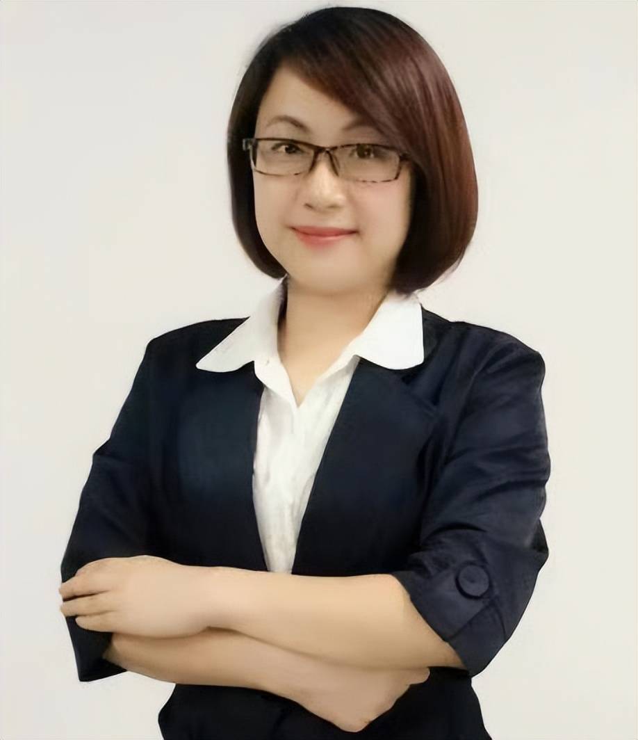 平安人寿汕头中心支公司杨珊珊——我若盛开，蝴蝶自来