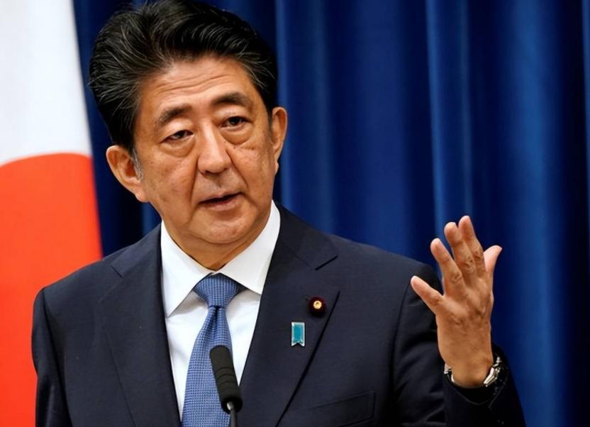 赛场上日本球迷观众齐喊勿忘国耻,韩国球迷挑衅日本