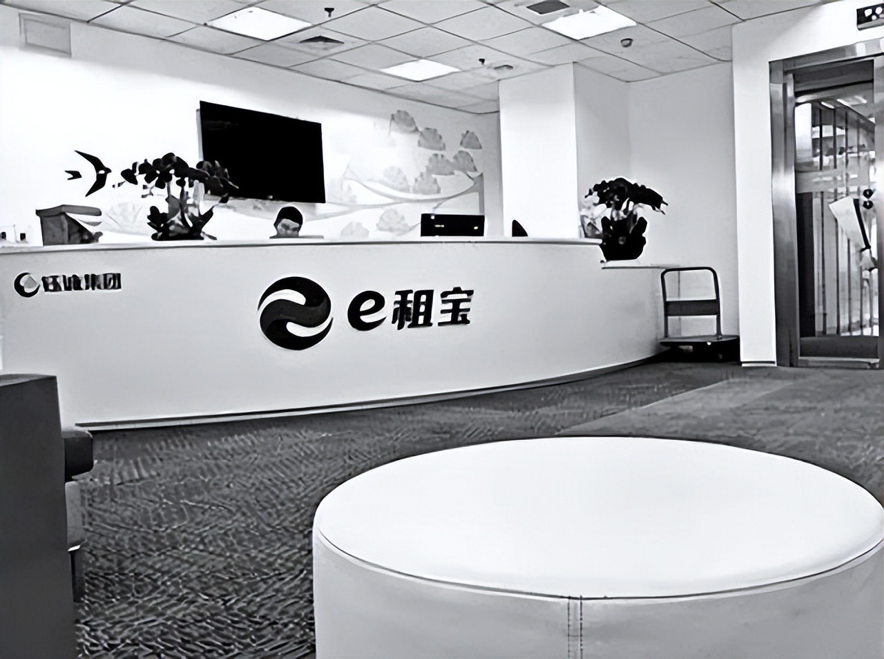 中国高中生在缅北组建私人武装,疯狂敛财700亿在缅北追寻历史