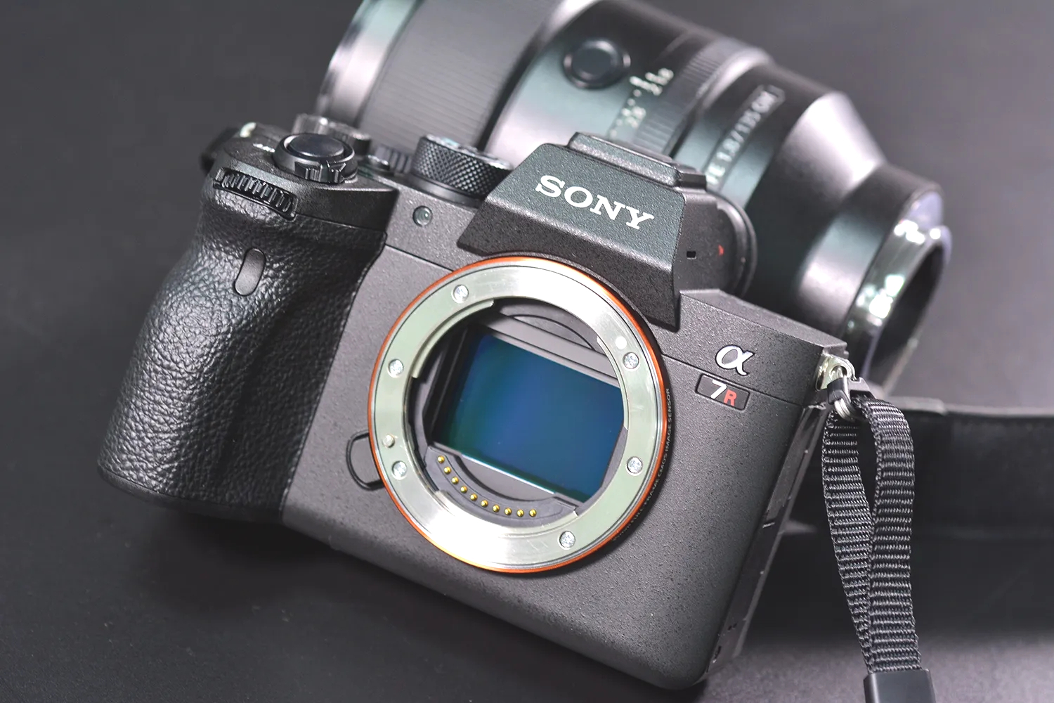 佳能sx740hs与松下lx10对比测评,佳能g7x3和松下lx10哪个画质好