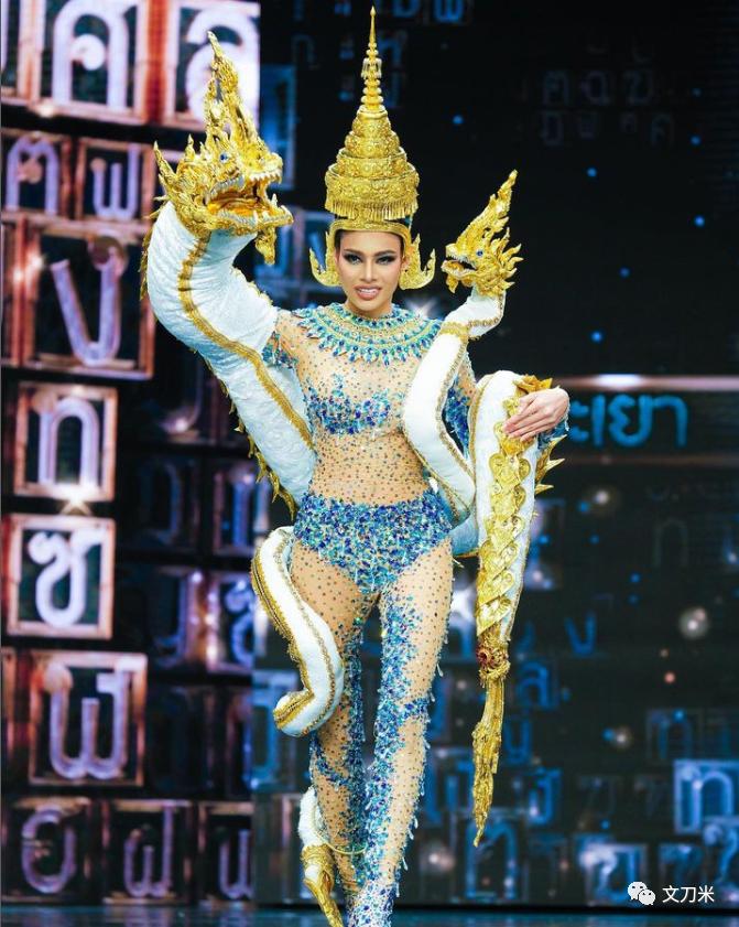 恐怕是地球最抓马的时装秀|MetGala小意思