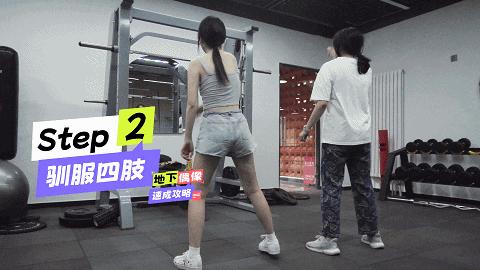 月薪不过万的北京打工人，周末偷偷做「偶像」赚钱