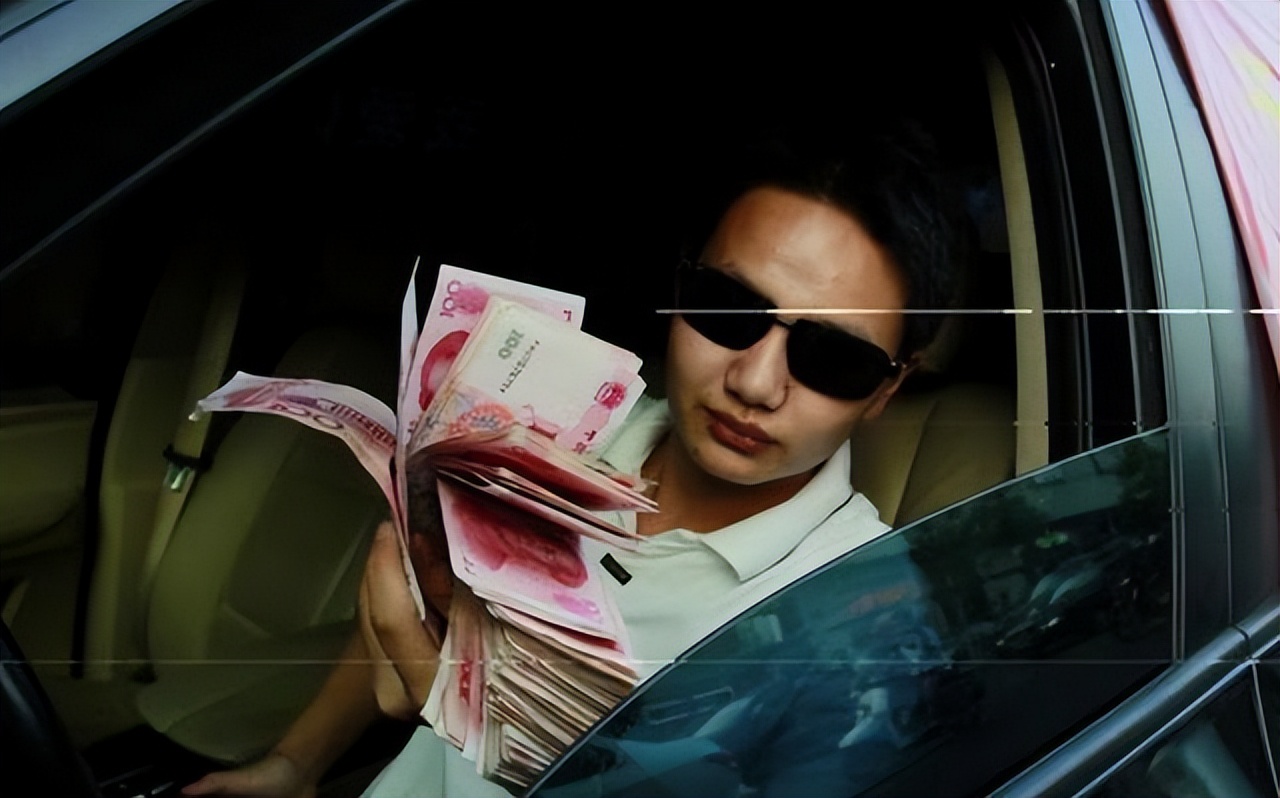 农村常见的几种假富人,农村假富豪盛行