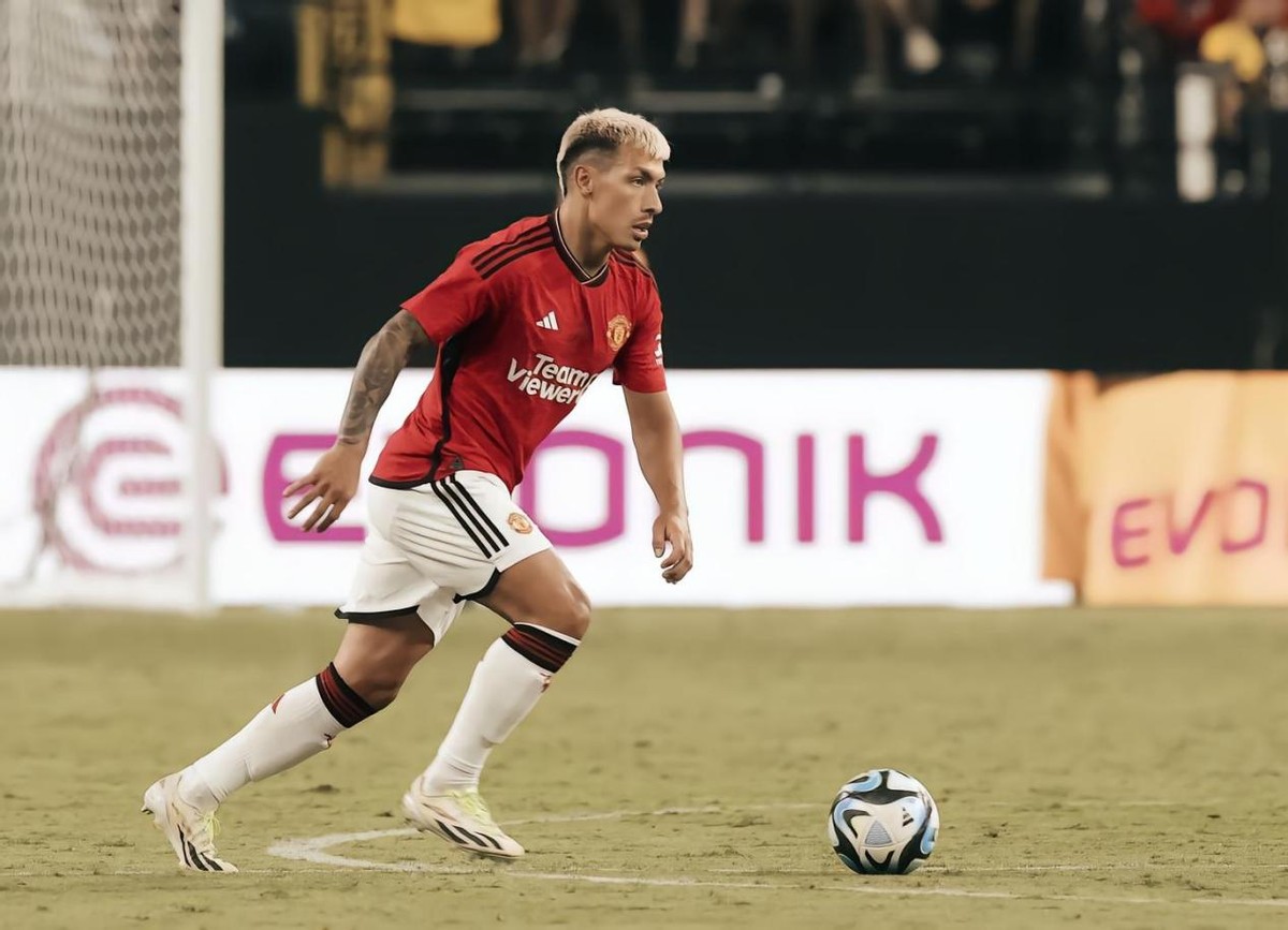 黄金左脚排名,足坛十大黄金左脚