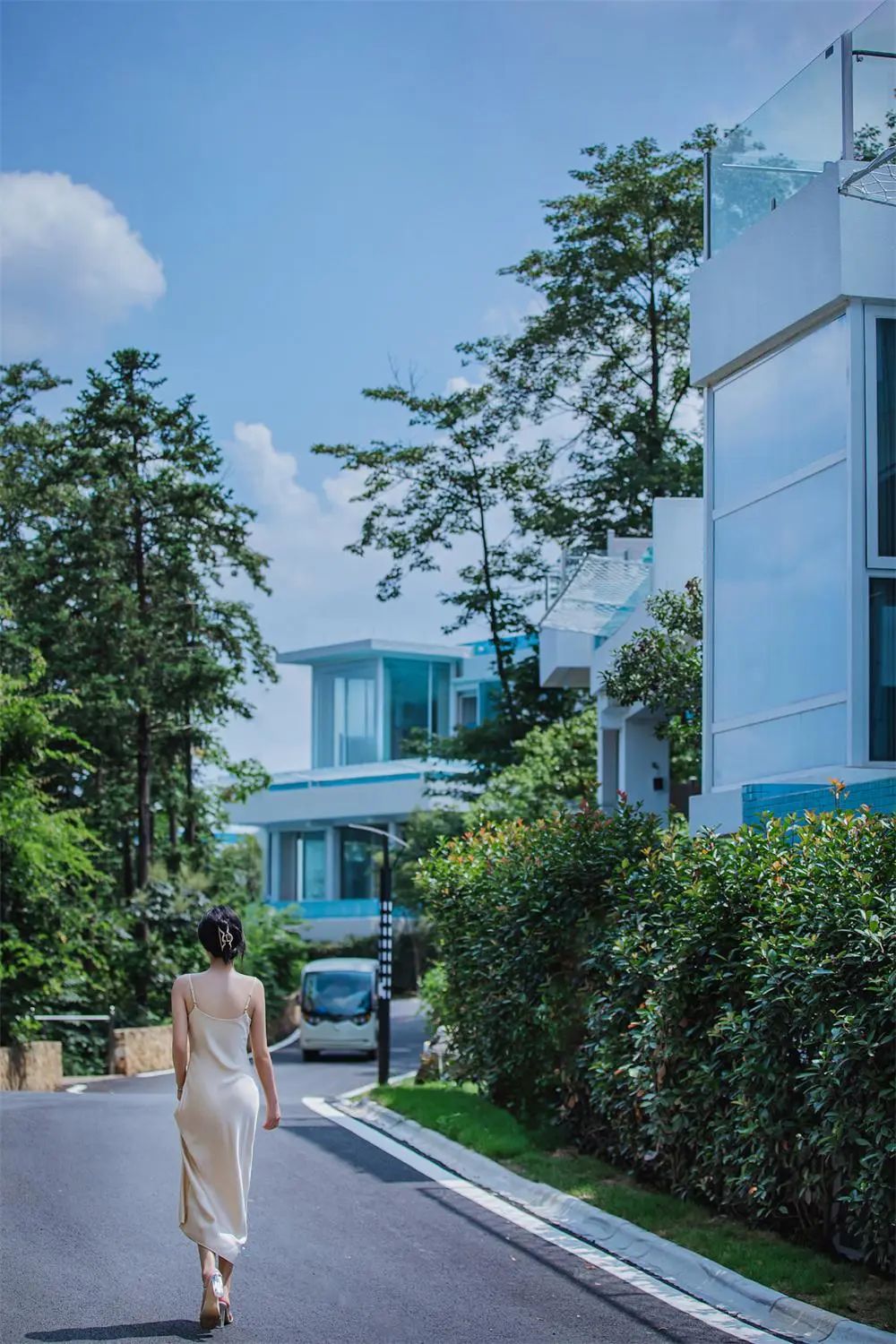 莫干山lv恒温泳池度假村,莫干山lv悬空度假村