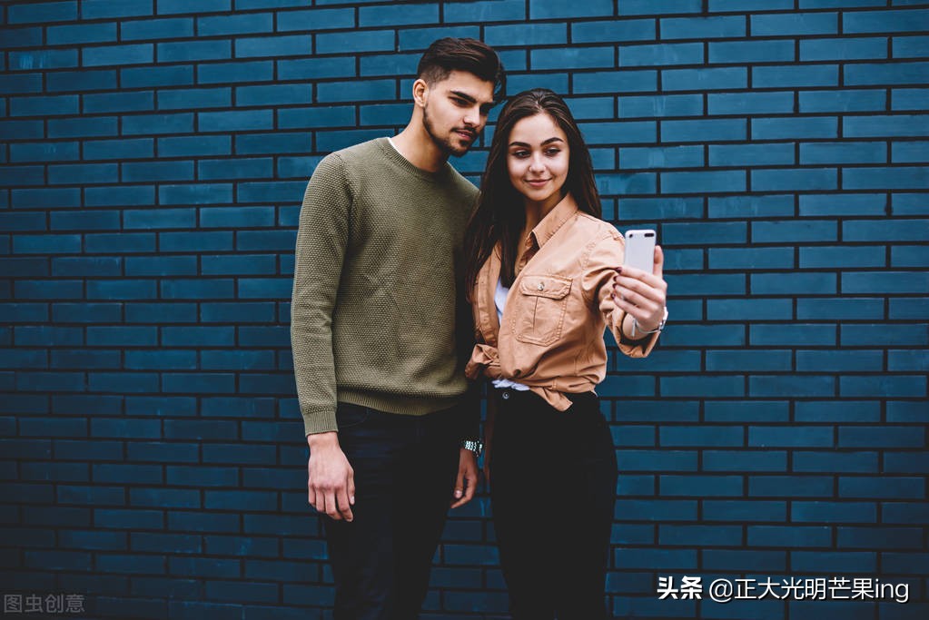 结婚了前男友还联系我是什么心理,结婚了前男友还联系