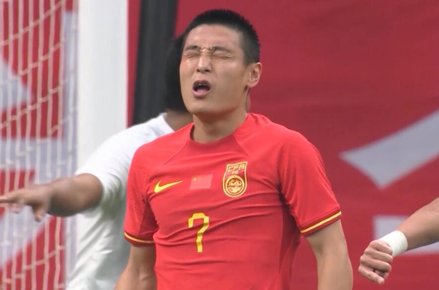 国足3:2绝杀越南武磊采访,国足前锋武磊林良铭