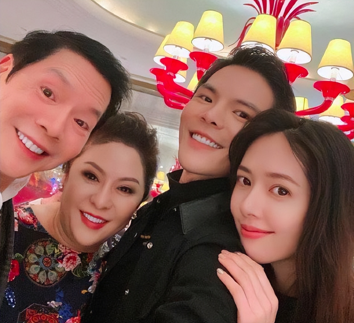 郭碧婷向太大秀婆媳情深,郭碧婷开向华强玩笑在哪一期