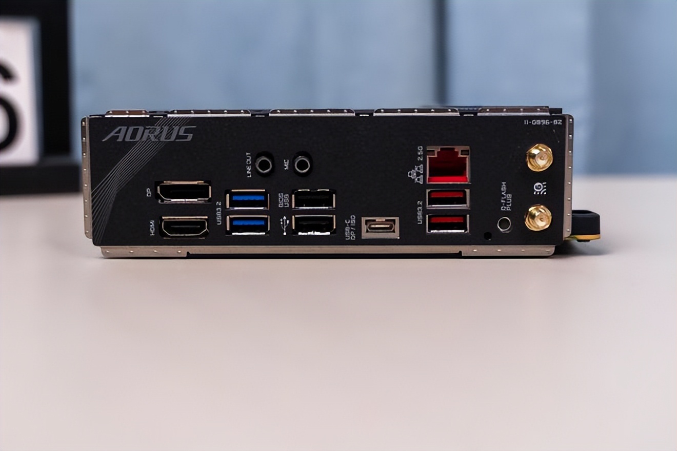 技嘉b550i主板拆解,技嘉b650iaorusultra主板图解