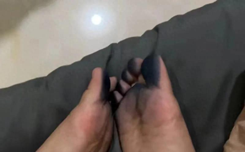 凉鞋危险事件,凉鞋事件