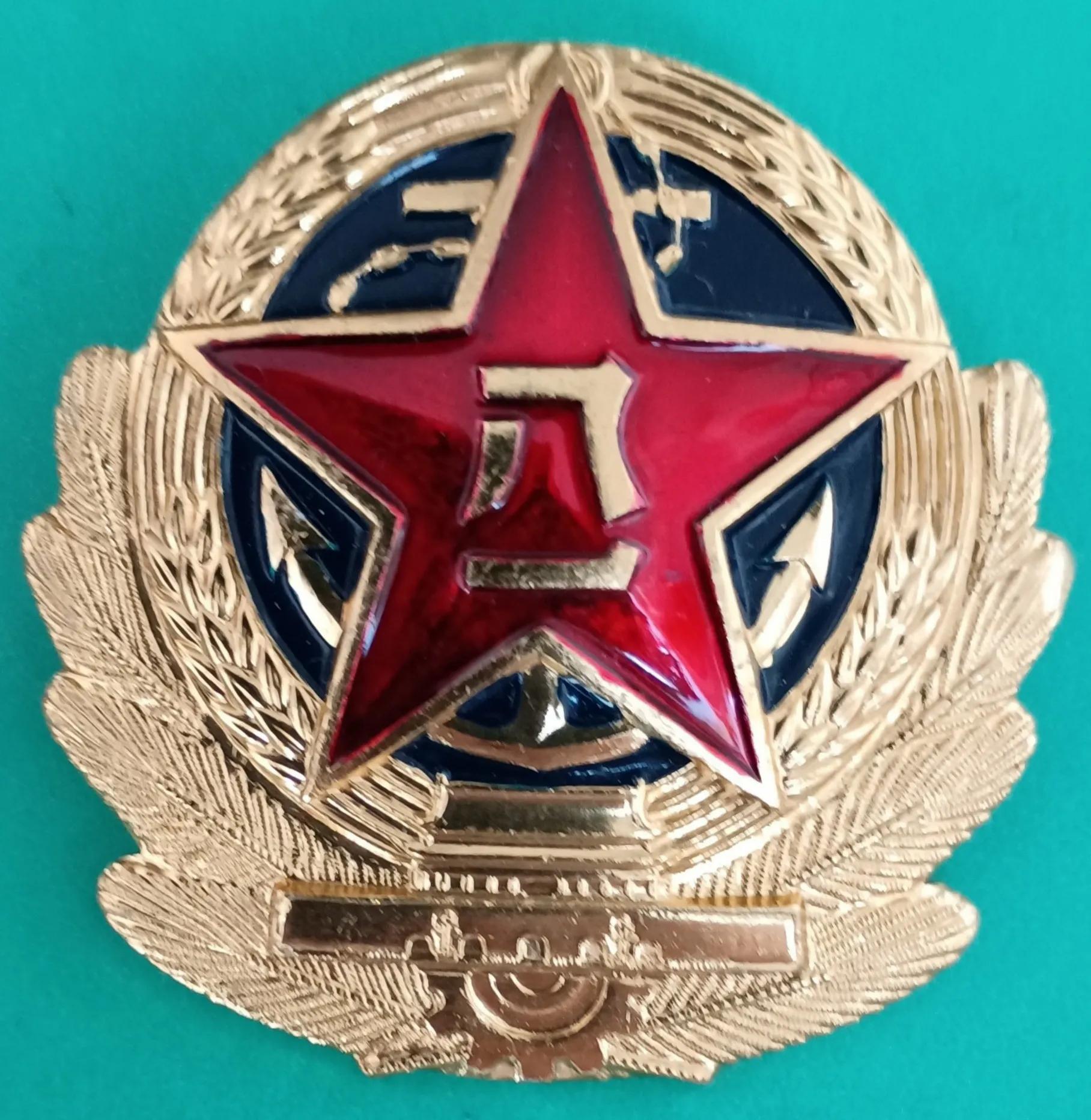 中国消防救援帽徽,毛启国警衔图片