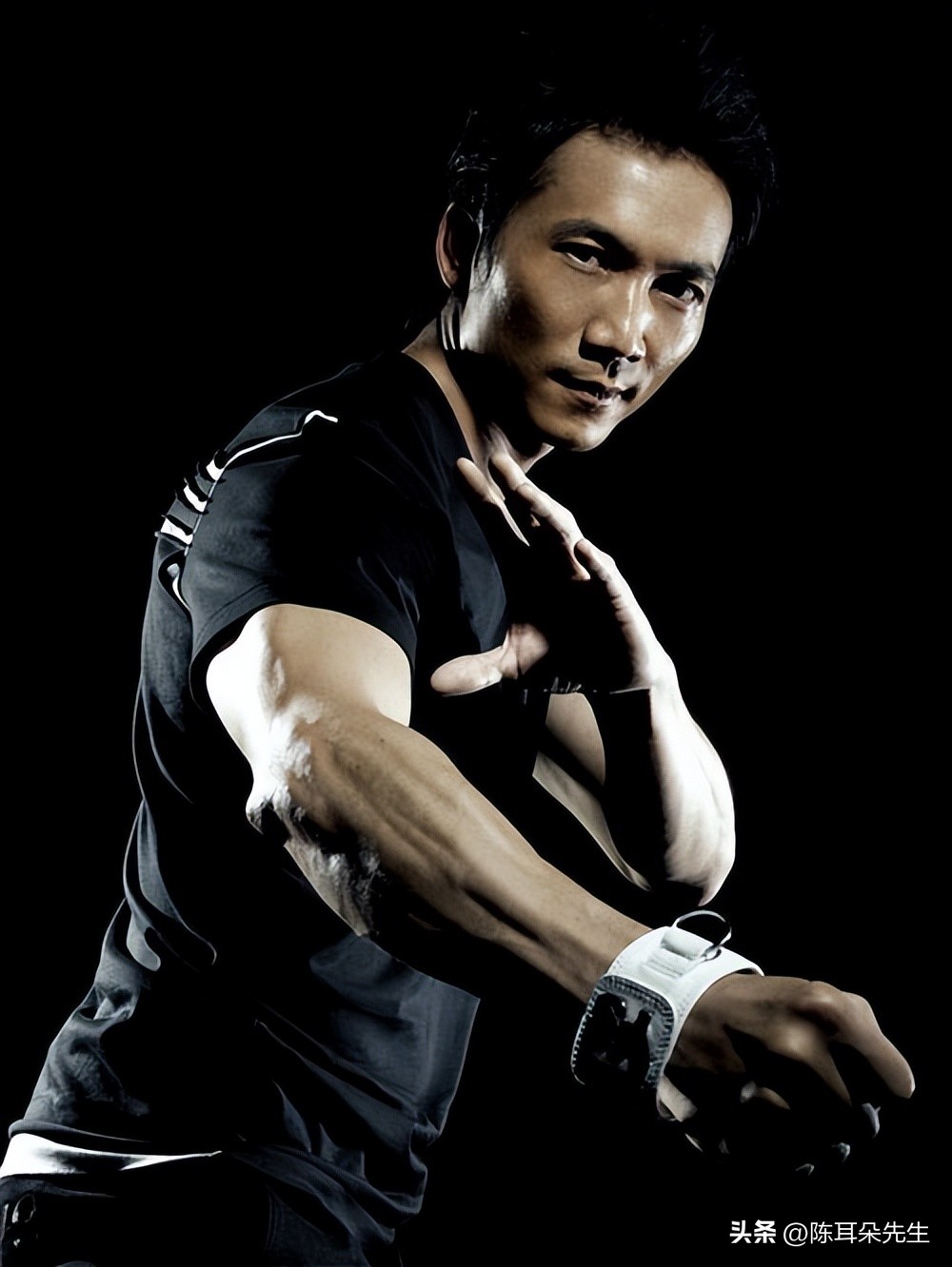 邹兆龙谈周星驰会功夫时的表情,邹兆龙为什么不承认自己会武功