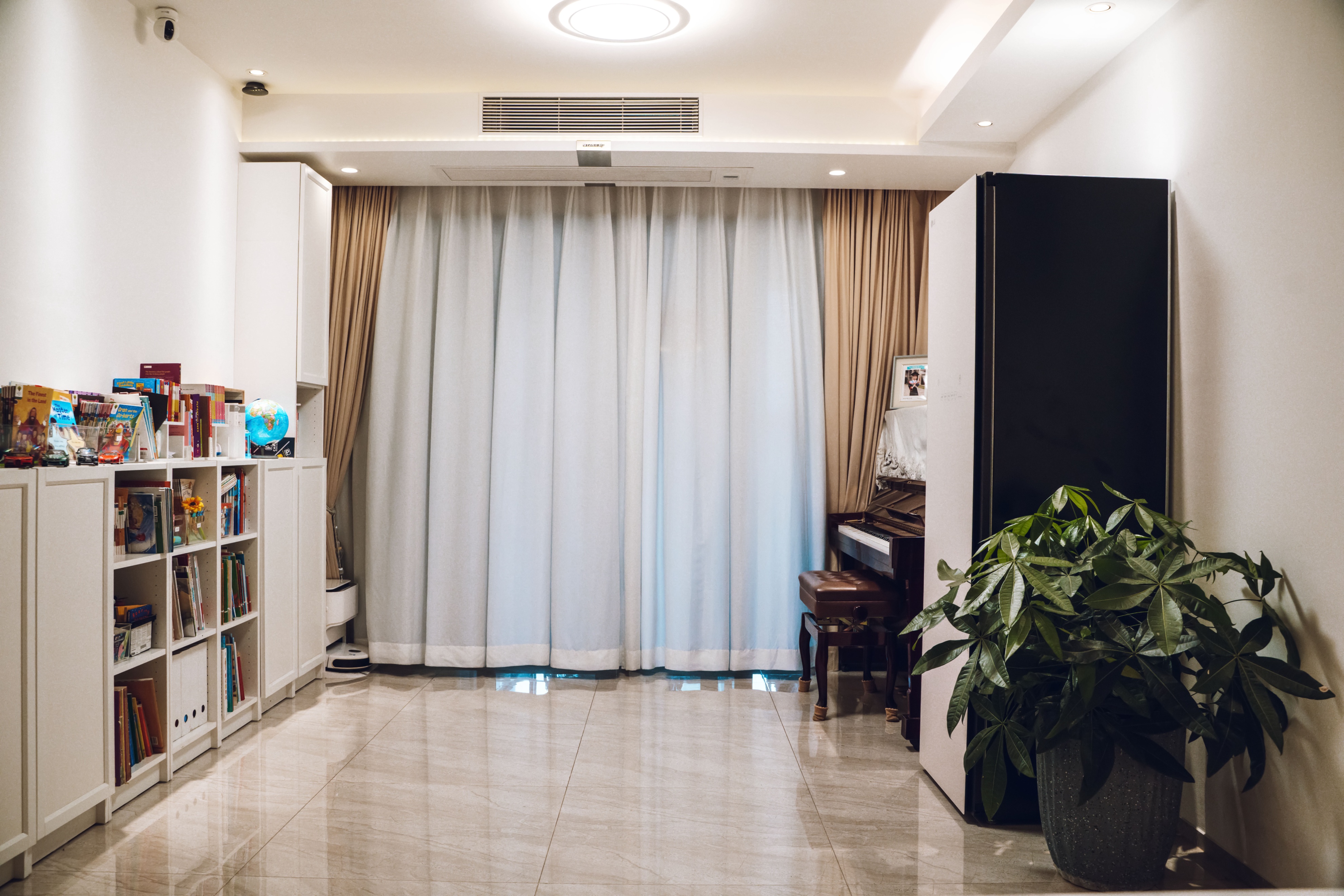 天骏智能衣物护理机使用视频,智能小型衣物护理机