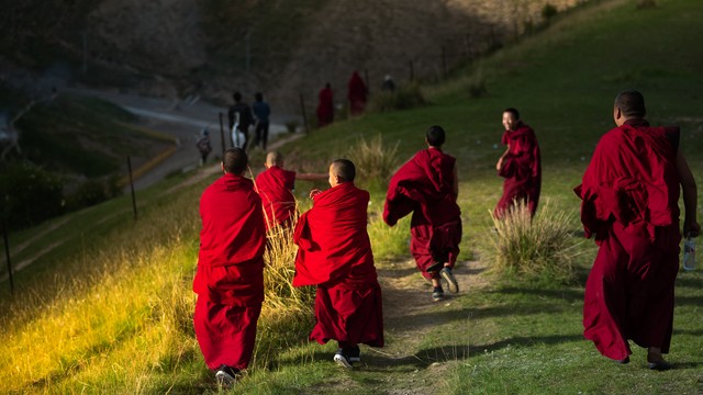 民族特色文化的发展趋势,56个民族里面文化最齐全的有哪些