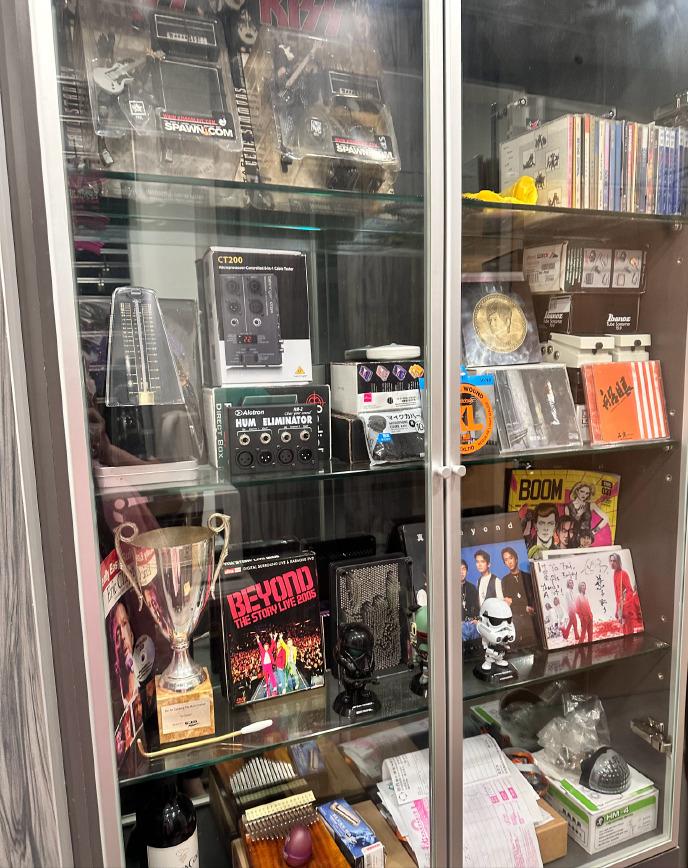 黄家驹前女友现在怎样了,黄家驹的历任女友现状