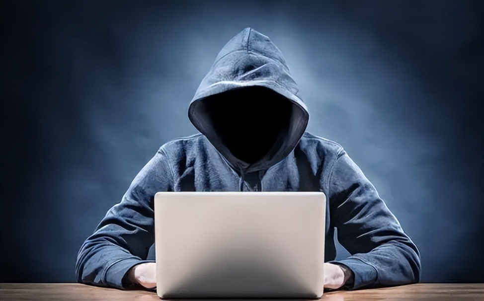 国外小哥假扮富二代混入上流社会,假扮富豪混进上流社会