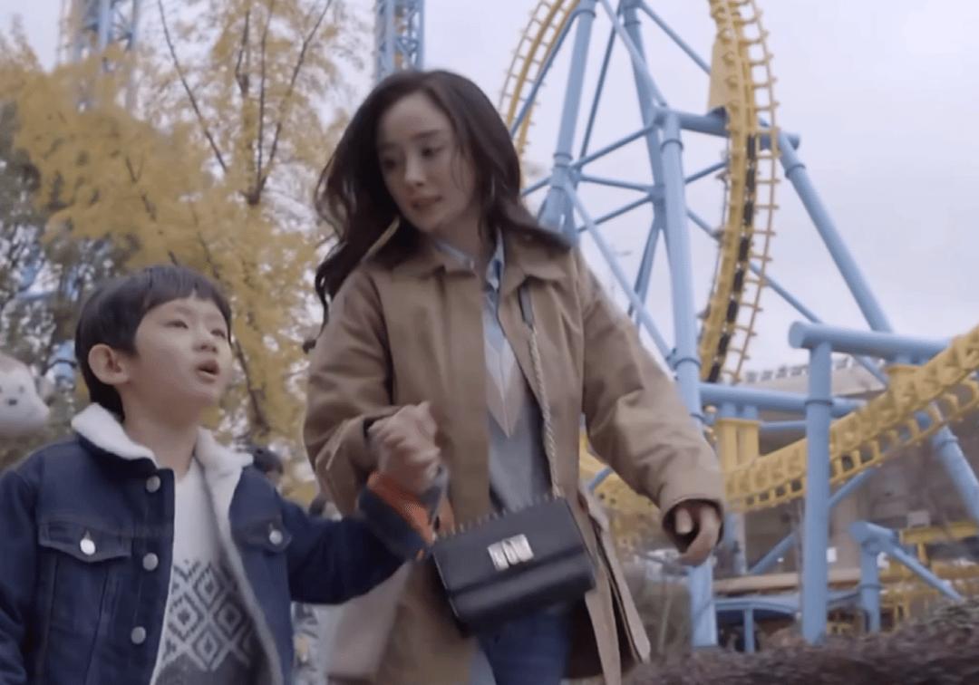 2000元至3000元的入门轻奢包 (一万左右适合夏天背的包)