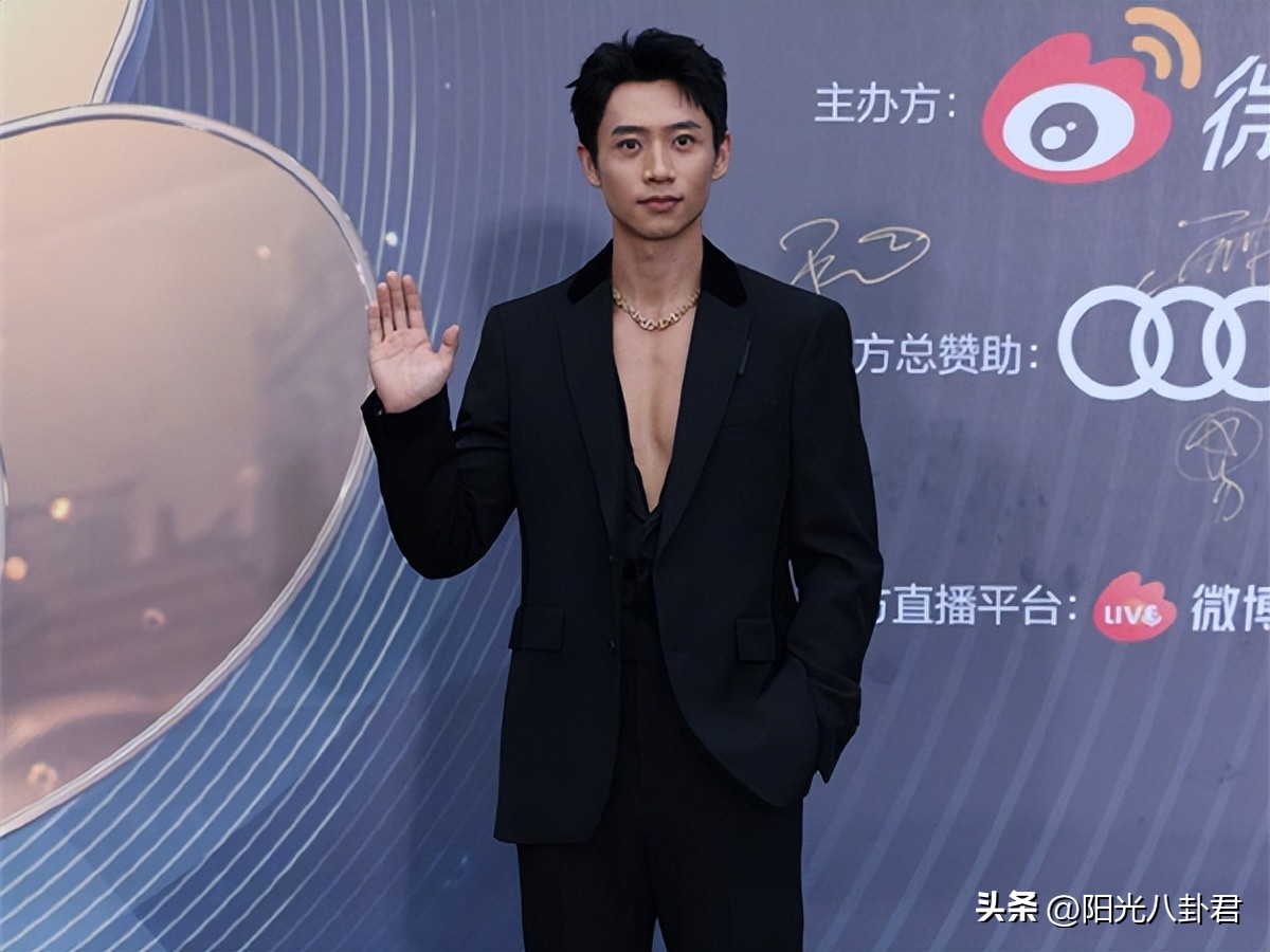 李宇春古装和姚晨对戏,李宇春香奈儿周迅姚晨