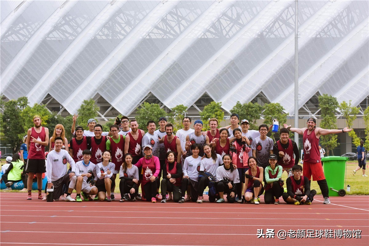 中国足球野球水平,中国足球职业球员踢野球