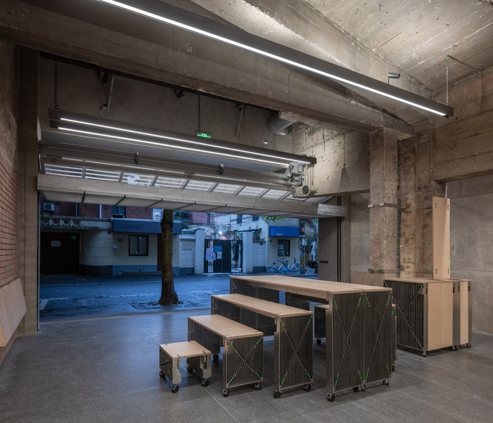 空无一人的网红店,设计控必看01|“三顿半”原力飞行概念店