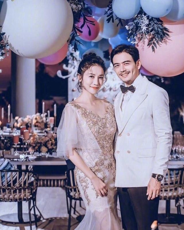 杨烁落魄总裁,杨烁落魄的时候捡垃圾