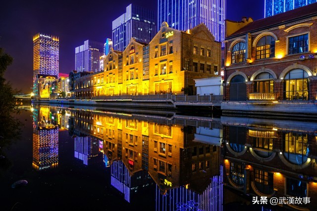 楚河汉街和粮道街哪个更值得去,楚河汉街值得打卡吗