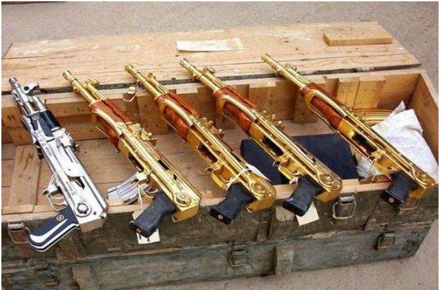 英国工程师家人在阿尔卑斯山遇难,细节揭开萨达姆的秘密金库