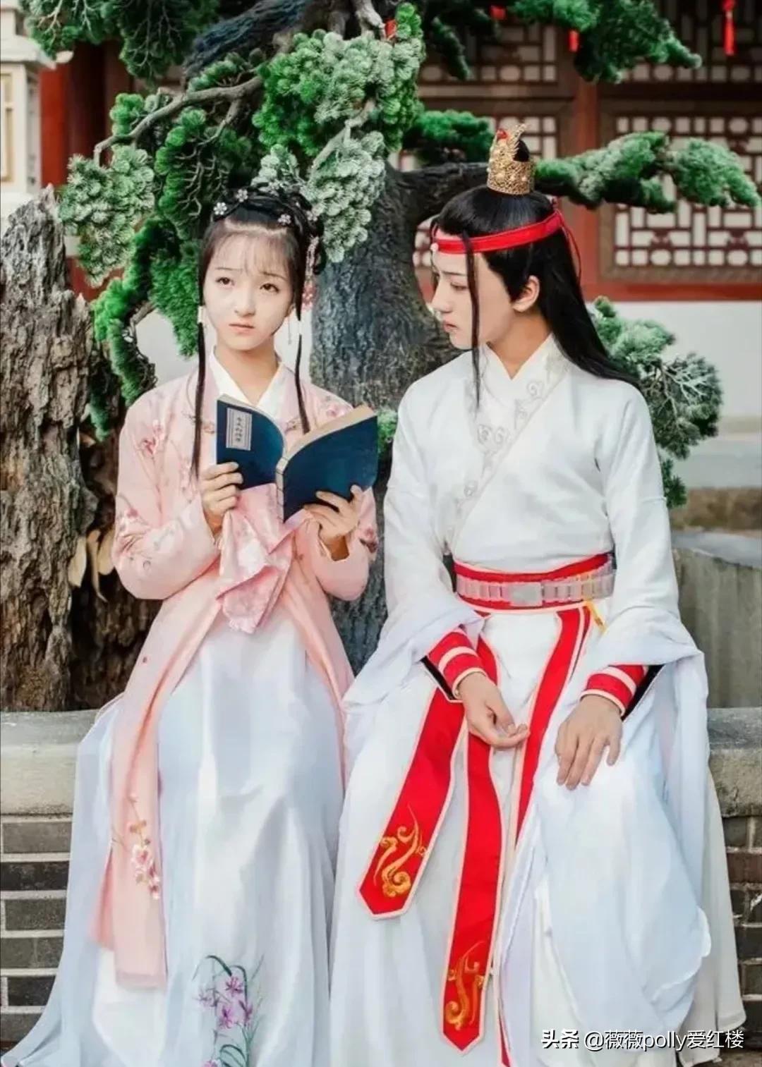 李嬷嬷为什么敢欺负袭人,李嬷嬷两次为难袭人袭人什么反应