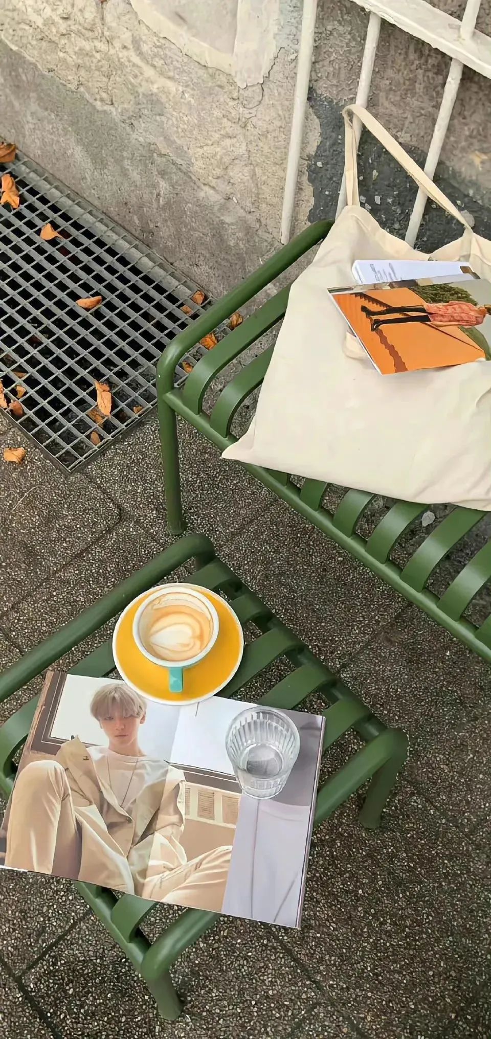 多功能可爱卡通壁纸,高清壁纸卡通可爱黄底图文