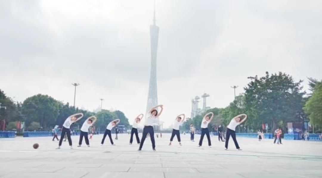 下焦不通手热是怎么回事,中焦不通会手脚心热吗