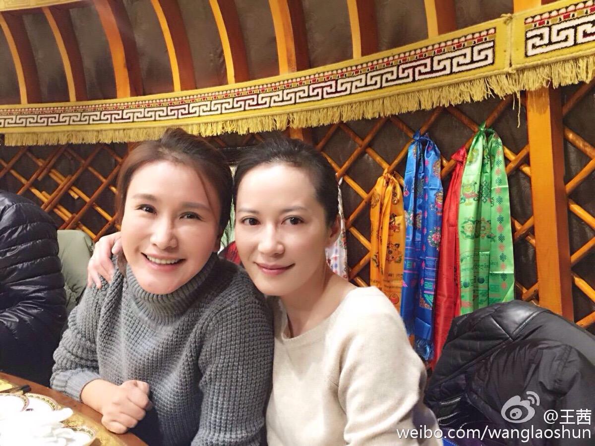 老演员整容脸变形,老年人整容前后照片