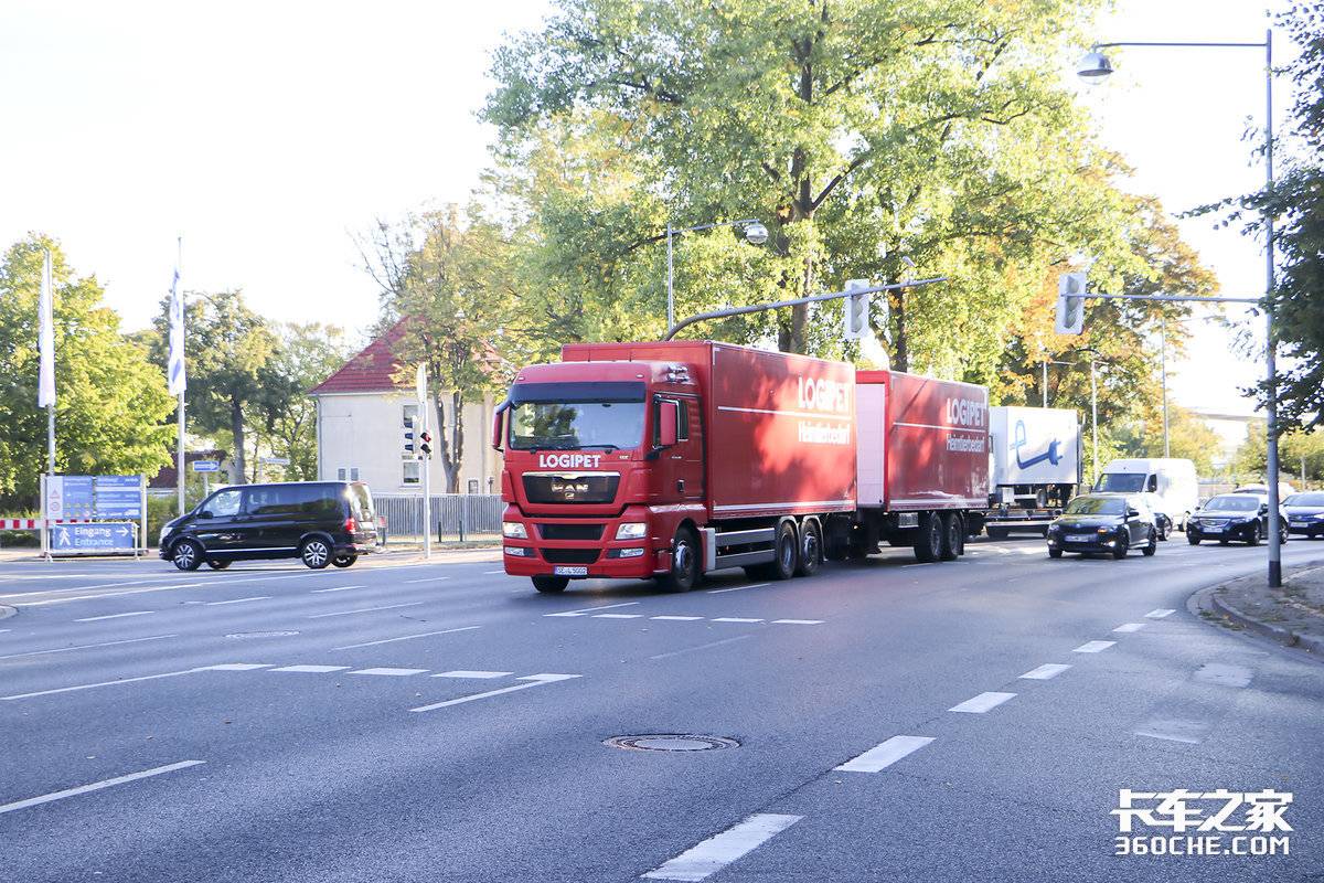 追溯仓栅货厢由来，戴上紧箍咒的蓝牌仓栅车会被蚕食吗？