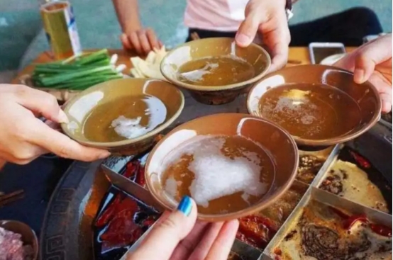 年龄越大酒量越差怎么回事,酒量越喝越差怎么调整