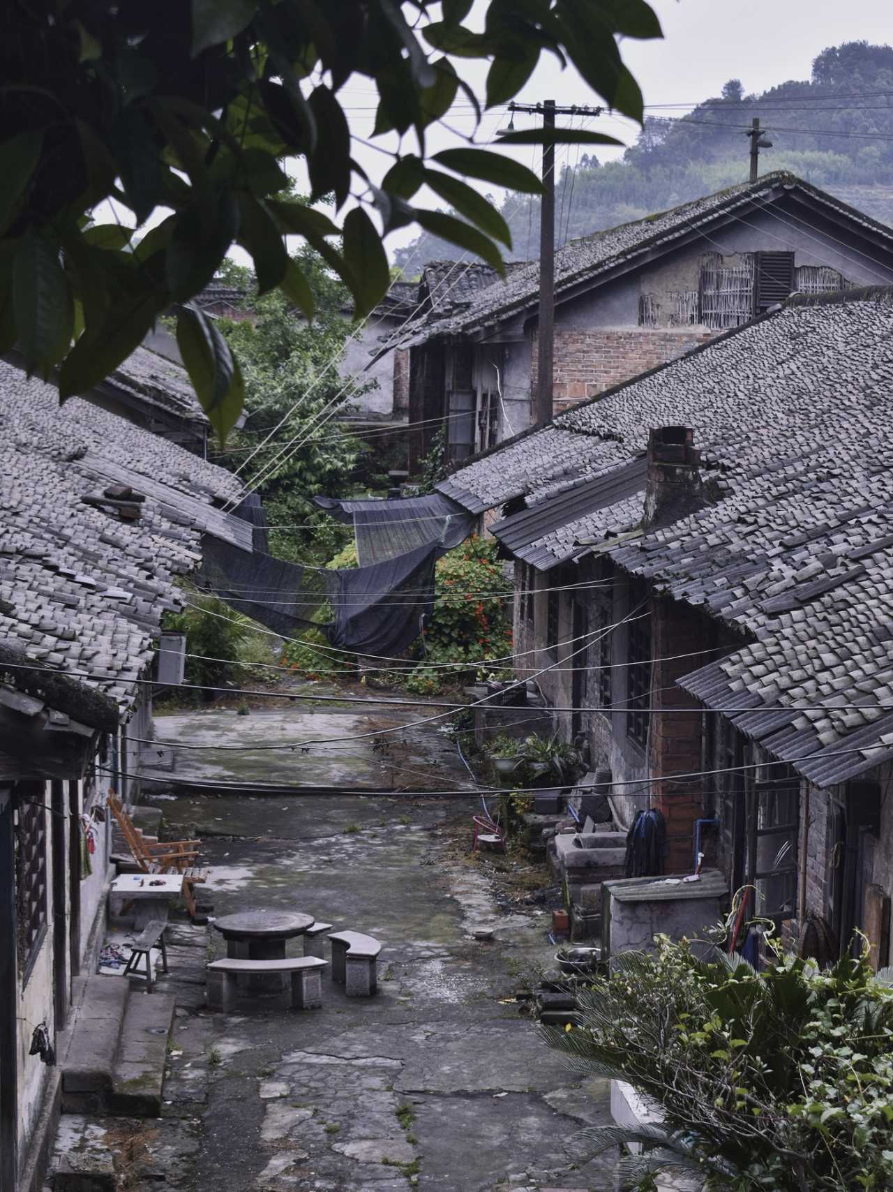 乐山异国风情打卡新去处,乐山游玩攻略及人文风情