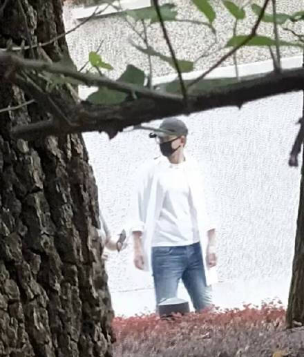 律师谈谢娜张杰买房跳单事件,张杰谢娜夫妇回应买房跳单