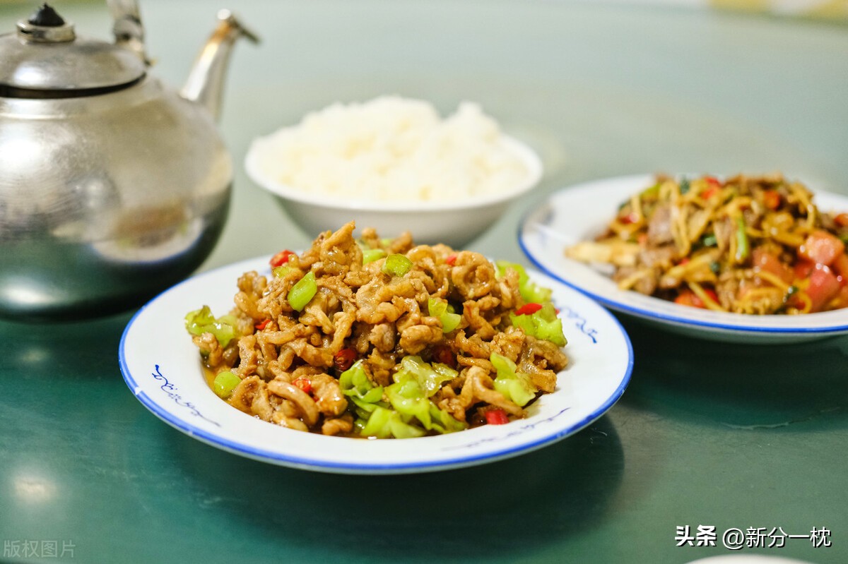 为什么很多人认为汉堡是垃圾食品,汉堡真的很垃圾没营养吗