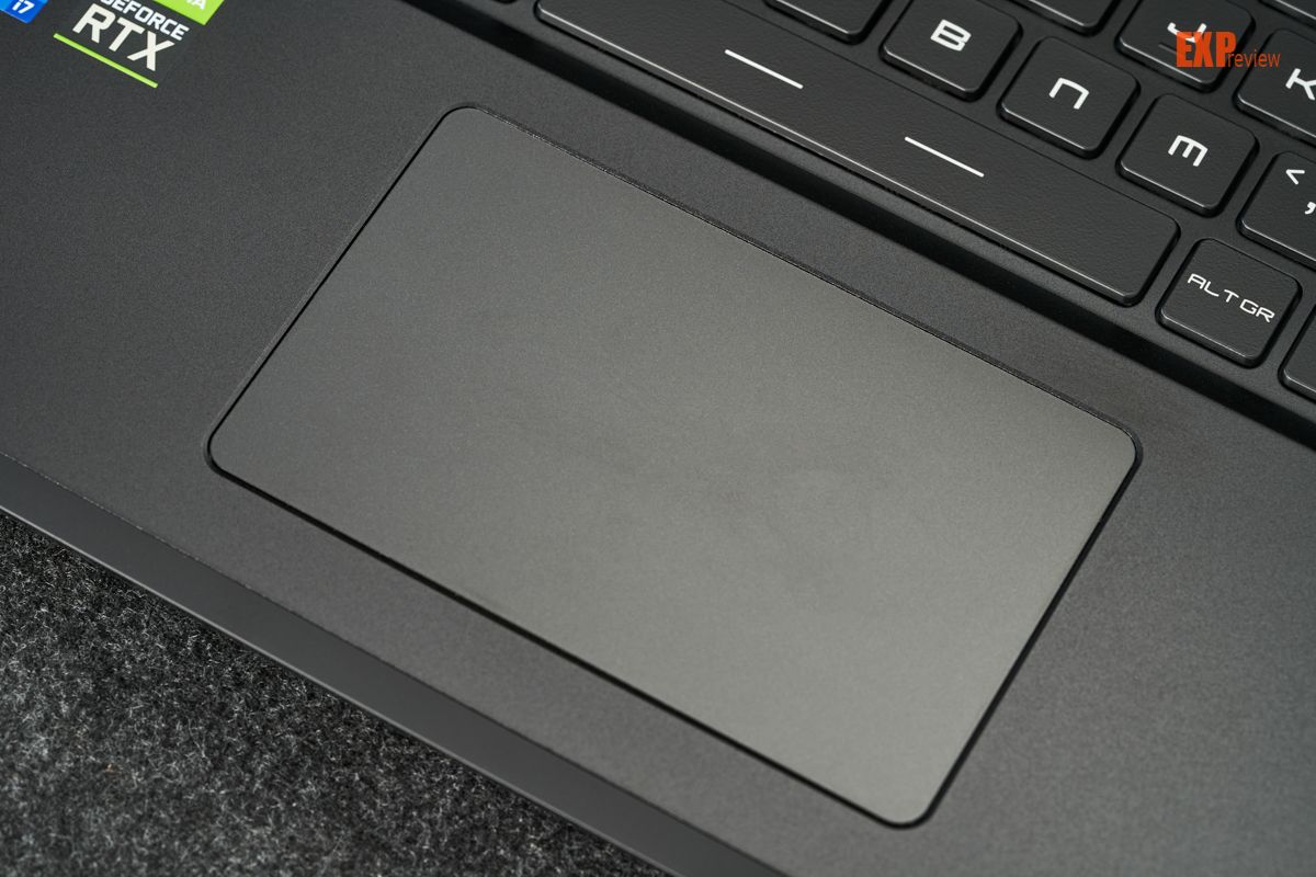 微星冲锋坦克ProGP76游戏本评测：光追战场的大火力输出位