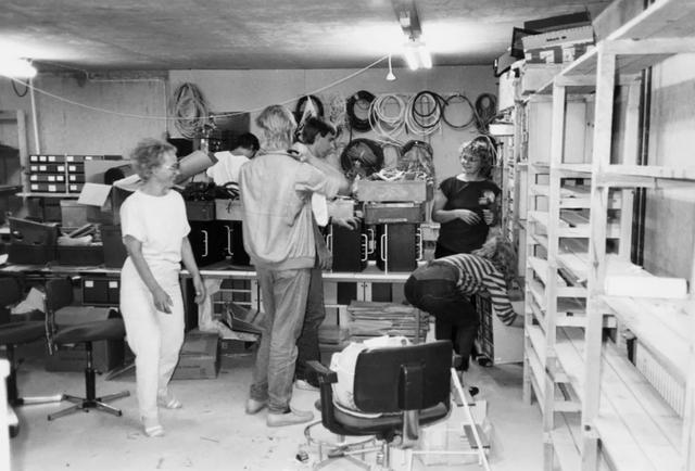 德国真力音响 (芬兰genelec音箱)