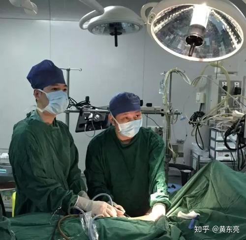 怎样才能有效的治疗手汗症,怎样治疗汗手汗脚