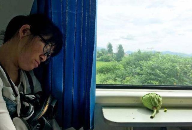 “荡妇”余秀华的风流人生,和她不为人知的反抗之路