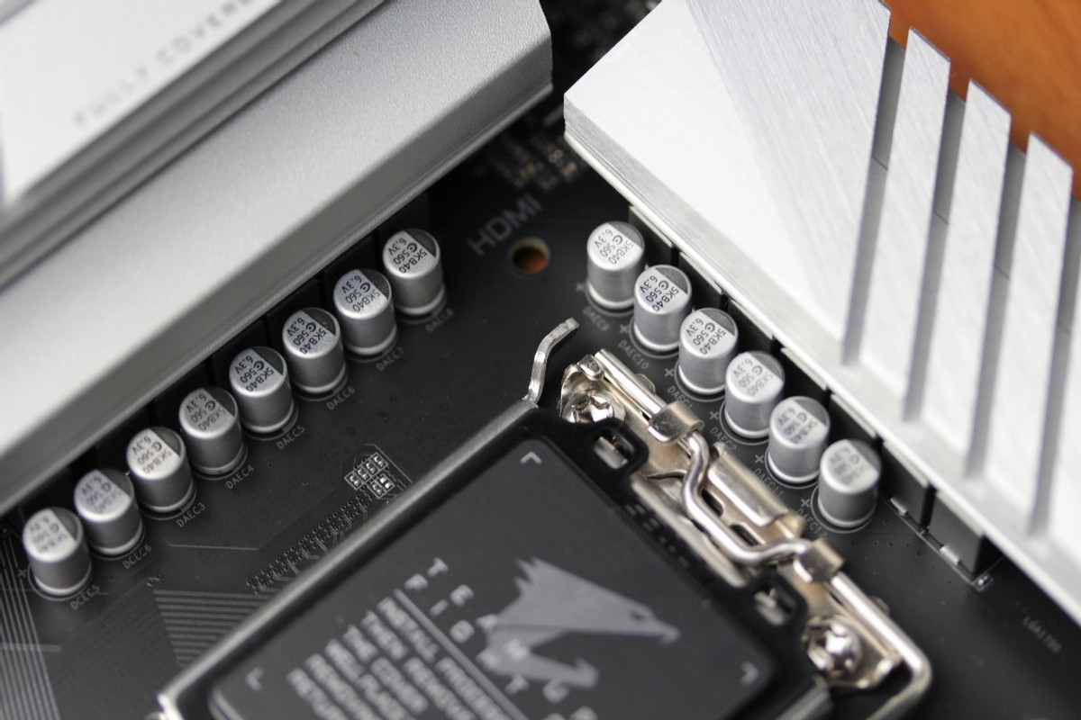 美商海盗船h150ipro水冷拆解,海盗船h150i精英版六风扇