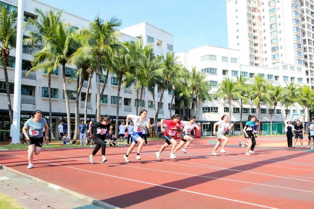 五冠六亚八季军！一起来看看华发教育健儿的风采